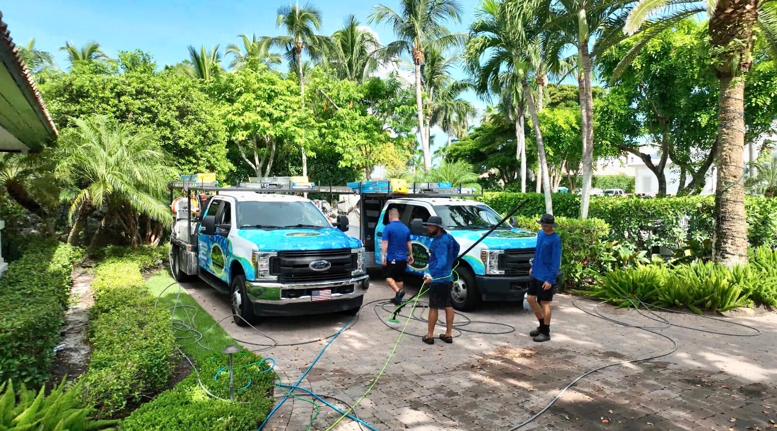 professional driveway cleaning in Naples FL removing stains and restoring concrete surfaces